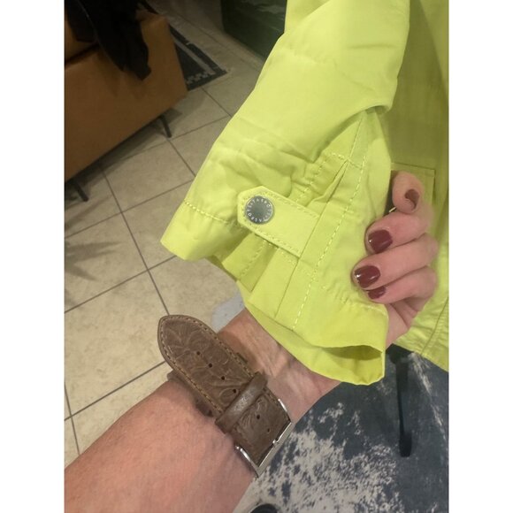 Talbots Womens Yellow Lime Greem Raincoat Jacket M Water-Resistant Lightweight - Picture 11 of 12